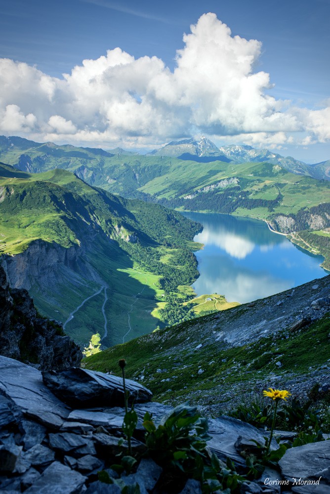 Le barrage de Roselend vu d'en haut