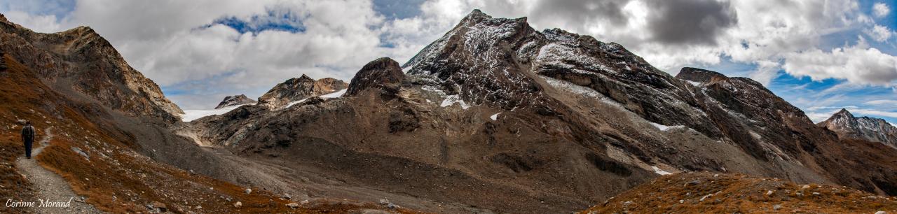 Le glacier de Rhêmes-Golette apparaît